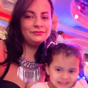 Meet your Posher, Caroline